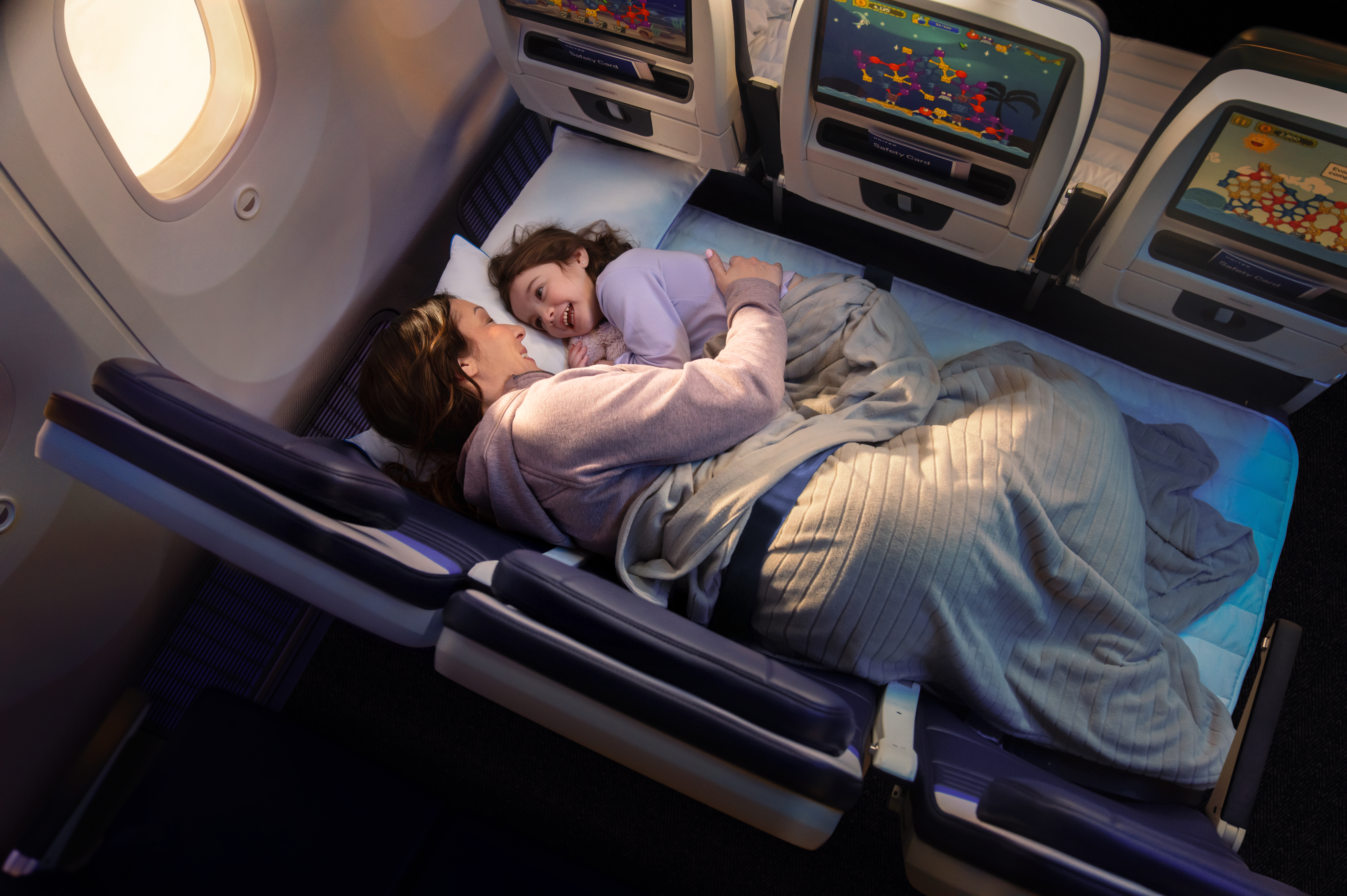United - Cabins
